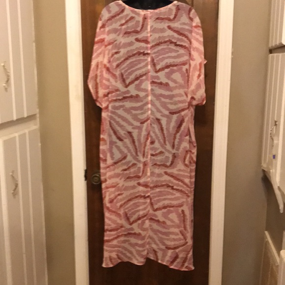 LOGO By Lori Goldstein Sheer 2XP Dress (Petite). Color is several shades of pink - Picture 5 of 8
